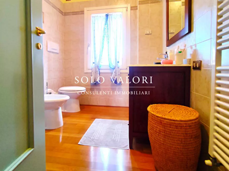 Immagine 14 di Villa in vendita  a Vedelago