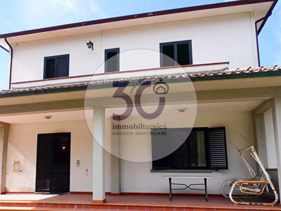 Immagine 5 di Casa indipendente in vendita  in montecchio a Castiglion Fiorentino