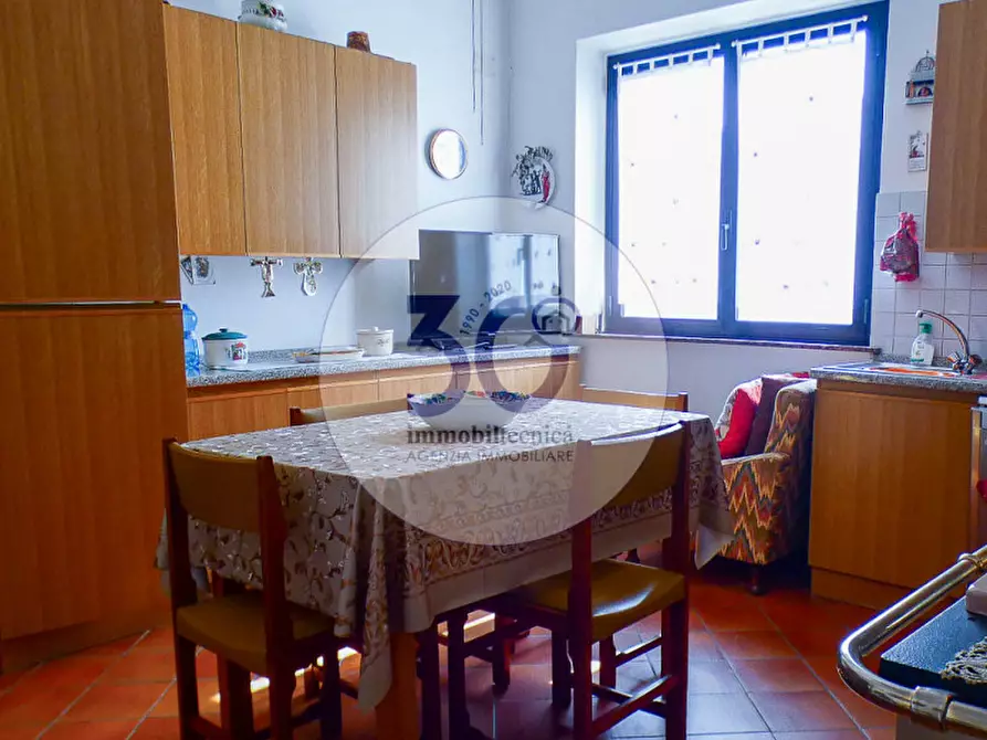 Immagine 9 di Casa indipendente in vendita  in montecchio a Castiglion Fiorentino