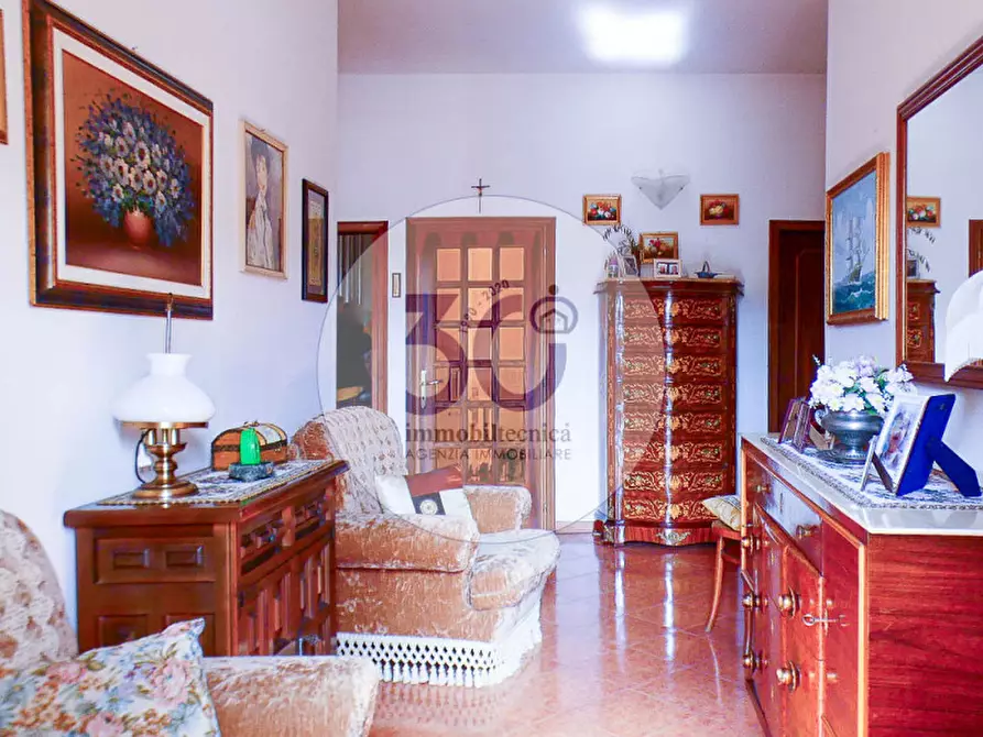 Immagine 10 di Casa indipendente in vendita  in montecchio a Castiglion Fiorentino