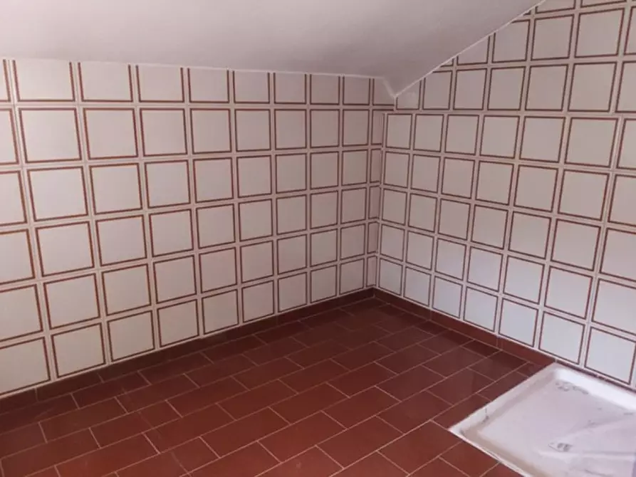 Immagine 28 di Villa in vendita  a Monzambano