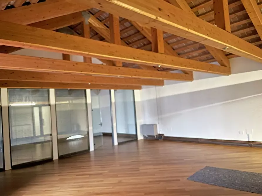 Immagine 1 di Ufficio in affitto  in via garibaldi a Piove Di Sacco