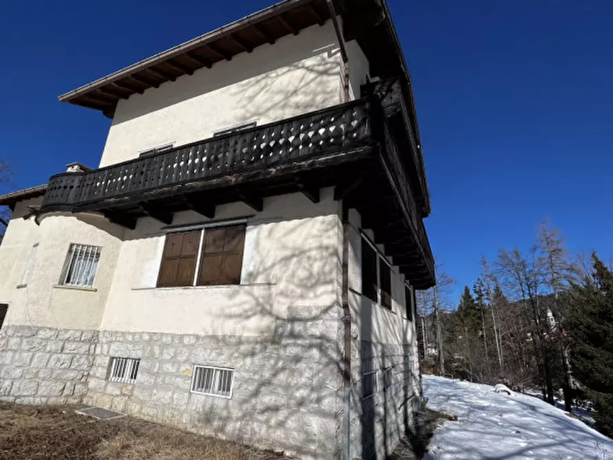 Immagine 3 di Villa in vendita  in Lavarone (TN) Via Dante Alighieri 8 a Lavarone