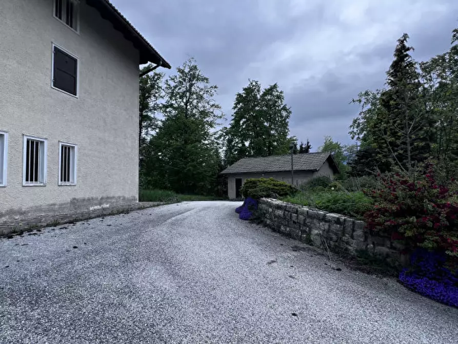 Immagine 5 di Villa in vendita  in Lavarone (TN) Via Dante Alighieri 8 a Lavarone