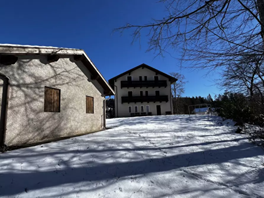 Immagine 24 di Villa in vendita  in Lavarone (TN) Via Dante Alighieri 8 a Lavarone