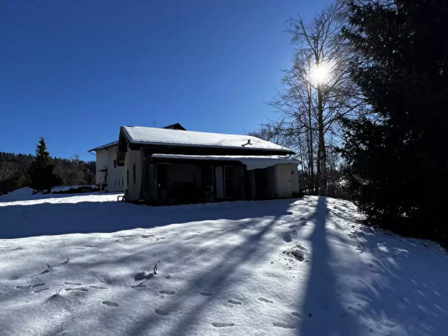 Immagine 25 di Villa in vendita  in Lavarone (TN) Via Dante Alighieri 8 a Lavarone