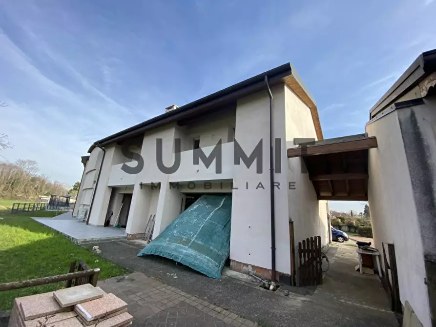 Immagine 9 di Appartamento in vendita  in via dello sport a Schio