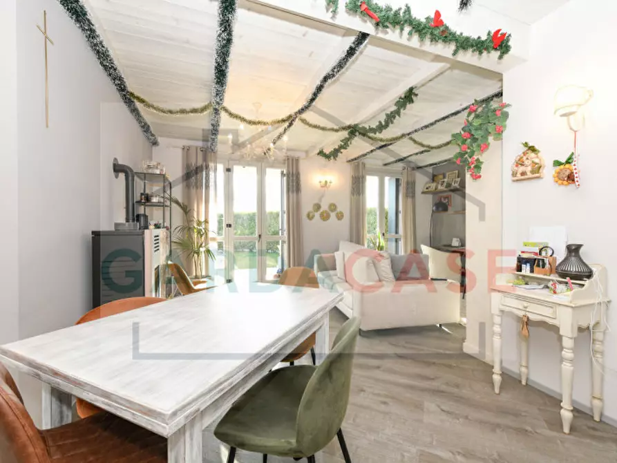 Immagine 9 di Appartamento in vendita  in VIA LEONARDO DA VINCI 33 a Sirmione