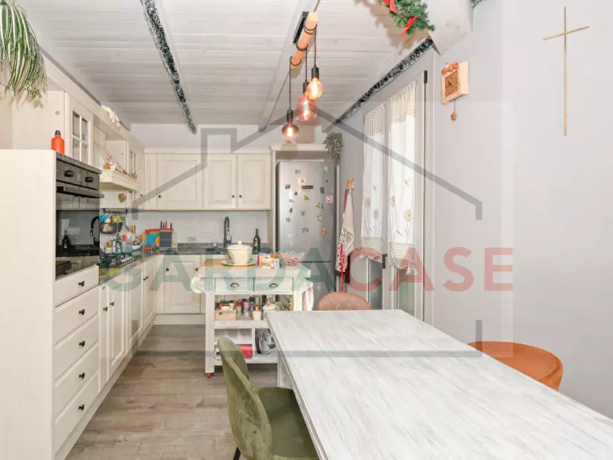 Immagine 10 di Appartamento in vendita  in VIA LEONARDO DA VINCI 33 a Sirmione