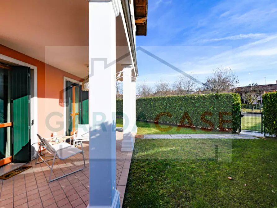 Immagine 13 di Appartamento in vendita  in VIA LEONARDO DA VINCI 33 a Sirmione