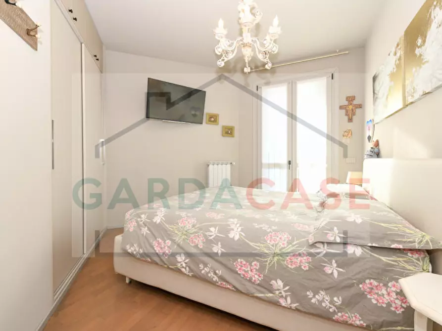 Immagine 14 di Appartamento in vendita  in VIA LEONARDO DA VINCI 33 a Sirmione