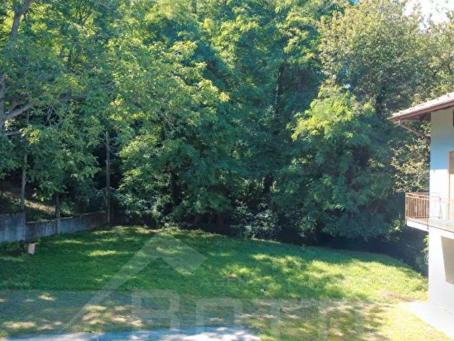 Immagine 22 di Casa bifamiliare in vendita  in via per auzate 6 a Soriso