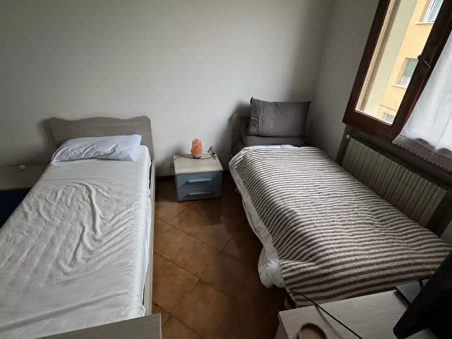 Immagine 4 di Camera in affitto  in via vivaldi a Bologna