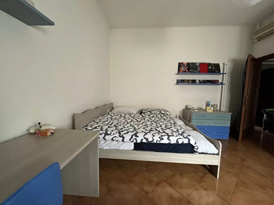 Immagine 8 di Camera in affitto  in via vivaldi a Bologna