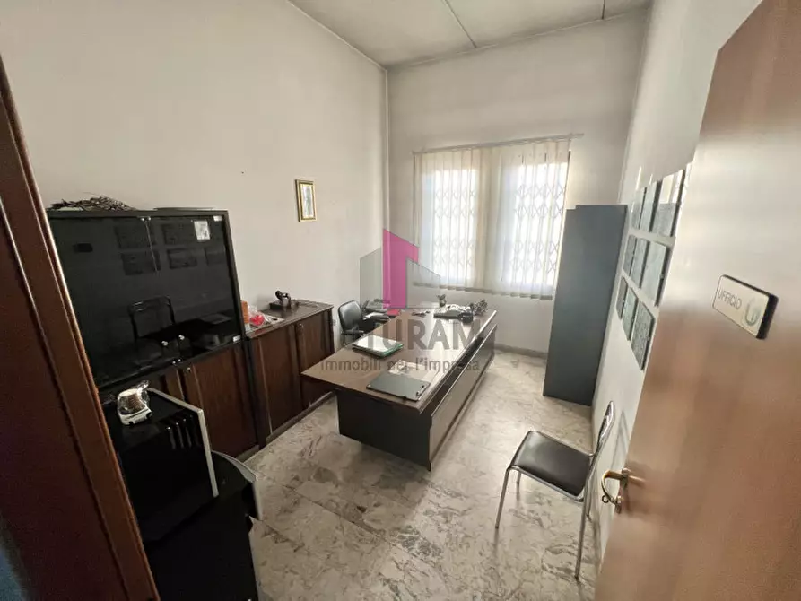 Immagine 12 di Capannone industriale in affitto  in Via Dante a Torri Di Quartesolo