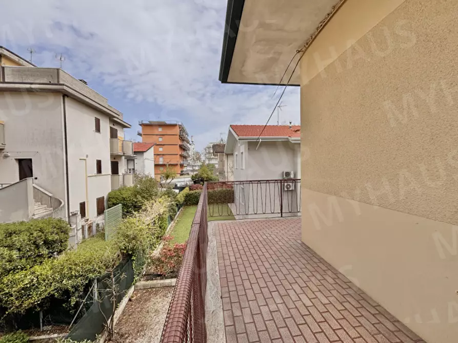 Immagine 24 di Appartamento in vendita  in Via Andrea Palladio, 41 a Cesenatico