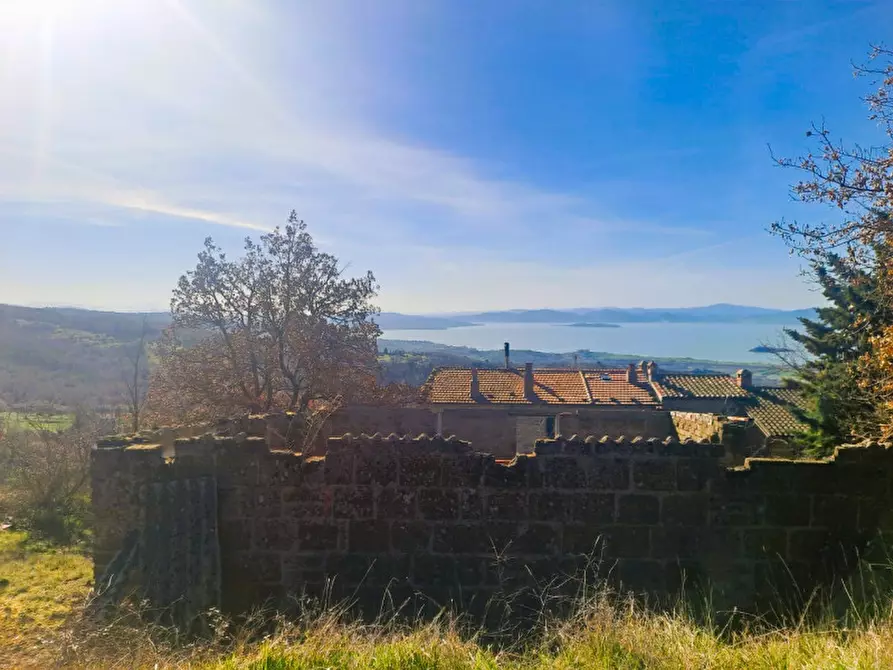 Immagine 1 di Terreno in vendita  a Lisciano Niccone