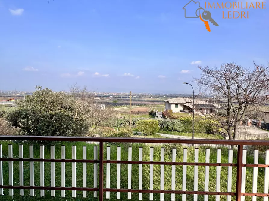 Immagine 24 di Villa in vendita  in Via Castagnaro, 2 a Sona