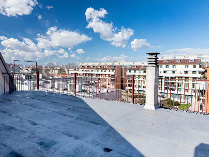 Immagine 21 di Appartamento in vendita  a Venezia