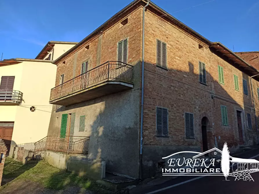 Immagine 1 di Appartamento in vendita  in via garibaldi a Castiglione Del Lago