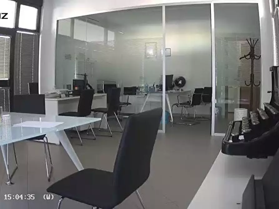 Immagine 2 di Ufficio in affitto  in VIA PISTOIESE a Firenze