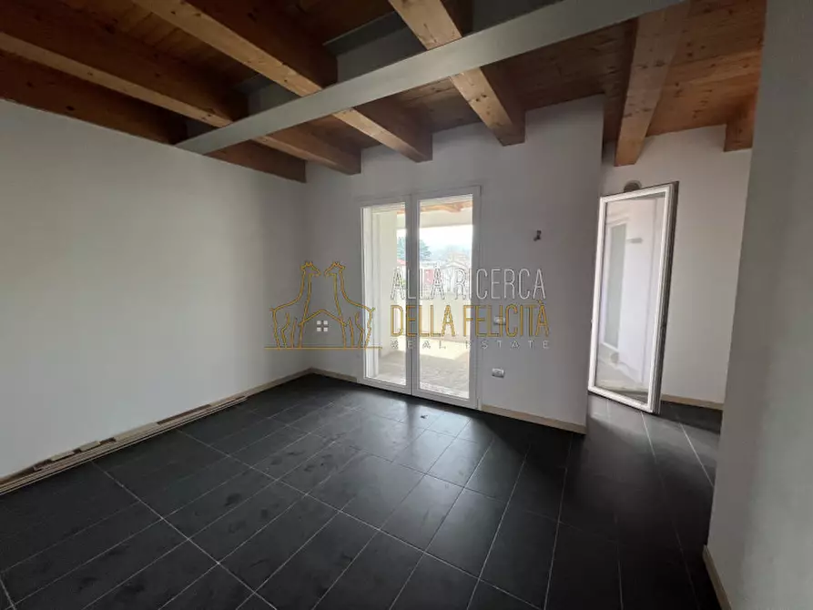 Immagine 3 di Appartamento in vendita  in Via Paraiso a Schio