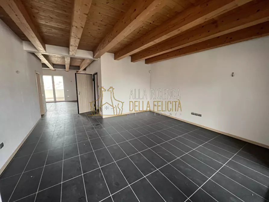 Immagine 5 di Appartamento in vendita  in Via Paraiso a Schio