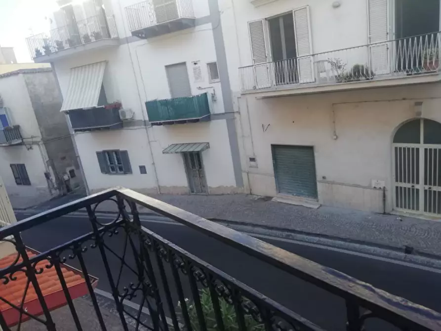 Immagine 5 di Appartamento in affitto  a Bacoli