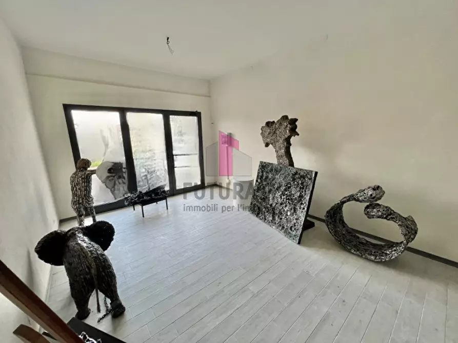 Immagine 7 di Negozio in affitto  in Via Antonibon a Nove