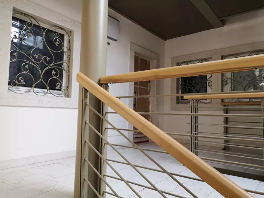 Immagine 1 di Appartamento in vendita  in VIA SAN PIETRO a Trento