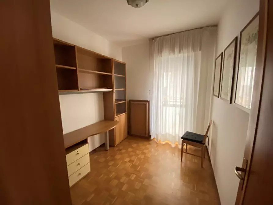 Immagine 11 di Appartamento in vendita  in Bassano del Grappa Piazzale Luigi Cadorna Via Brocchi 31 a Bassano Del Grappa