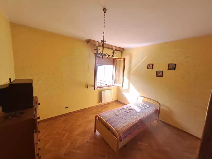 Immagine 7 di Appartamento in vendita  a Tuoro Sul Trasimeno