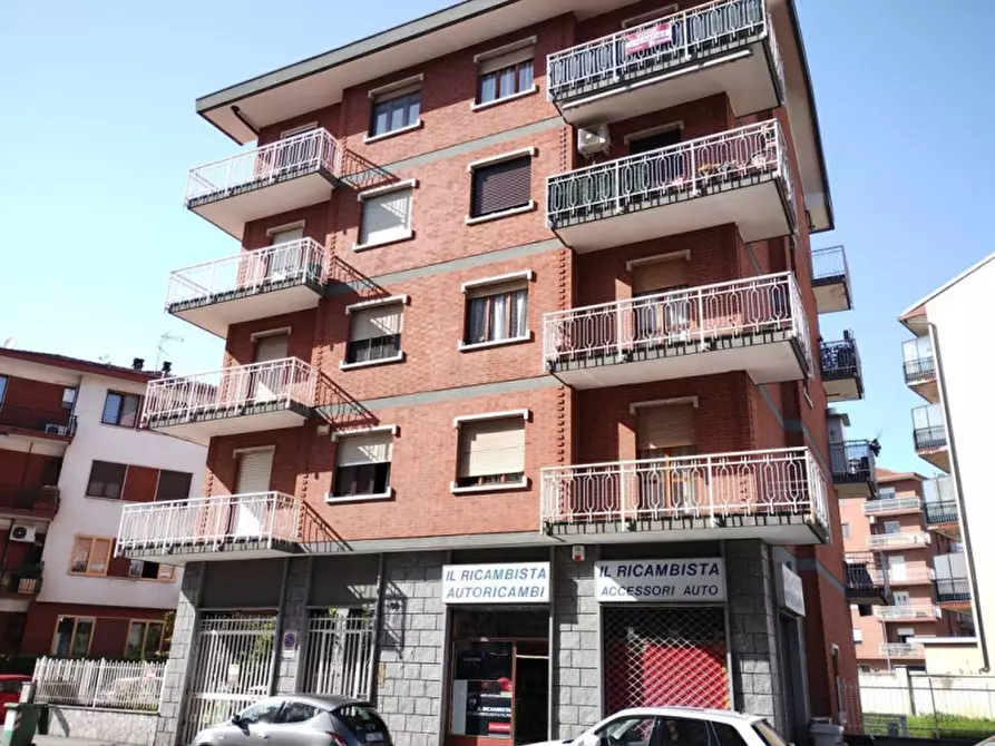 Immagine 1 di Appartamento in vendita  in Strada Stupinigi n. 30 a Moncalieri