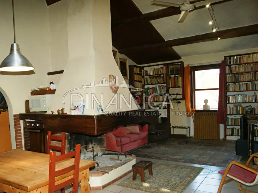 Immagine 3 di Rustico / casale in vendita  a Chianni