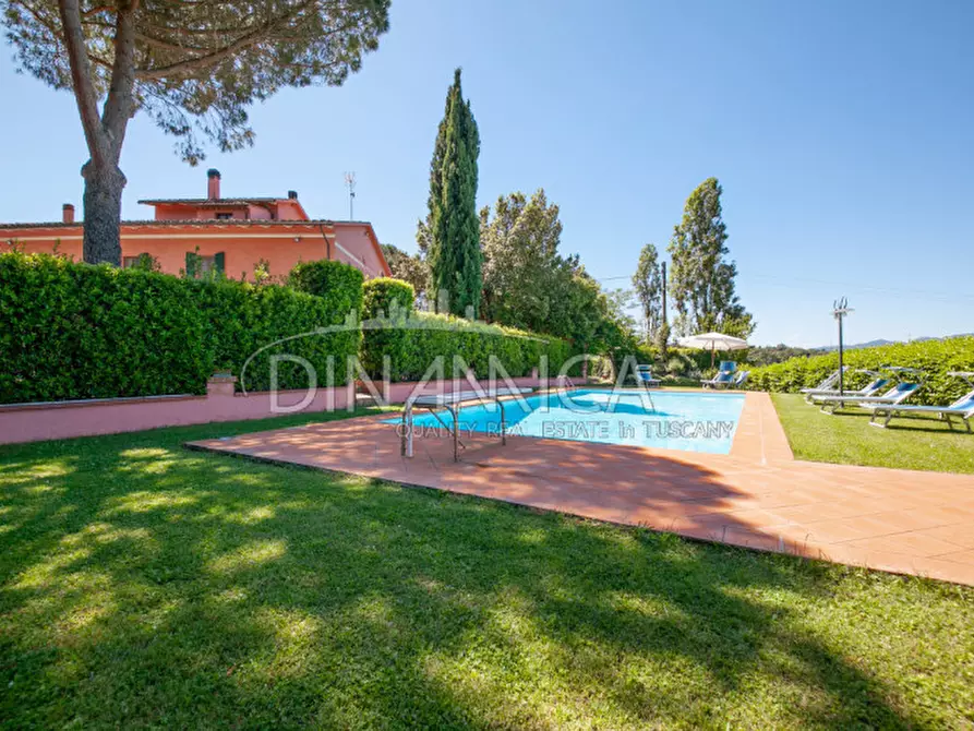 Immagine 3 di Rustico / casale in vendita  a Fauglia