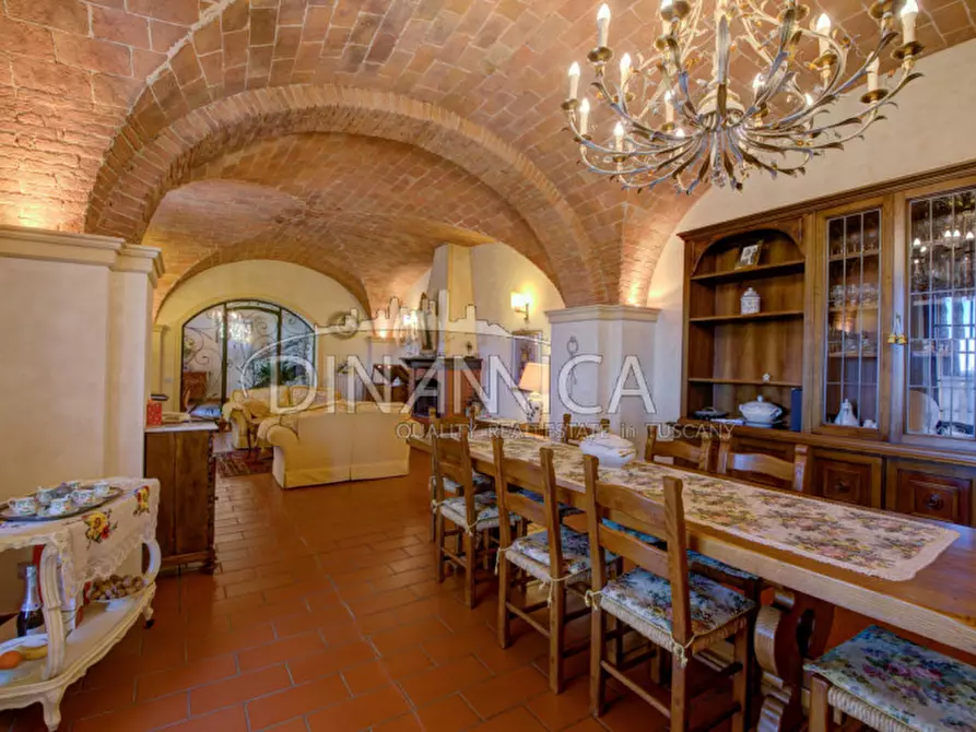 Immagine 10 di Rustico / casale in vendita  a Fauglia