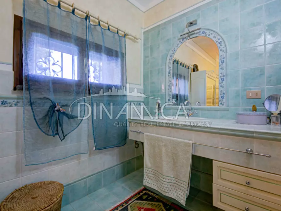 Immagine 14 di Rustico / casale in vendita  a Fauglia