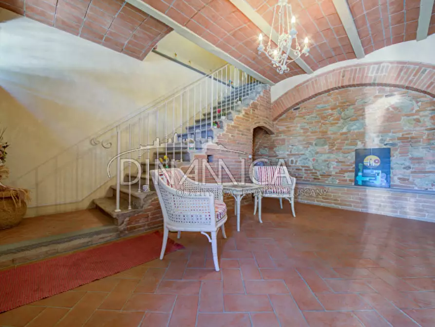 Immagine 25 di Rustico / casale in vendita  a Fauglia