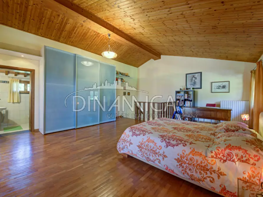 Immagine 35 di Rustico / casale in vendita  a Fauglia