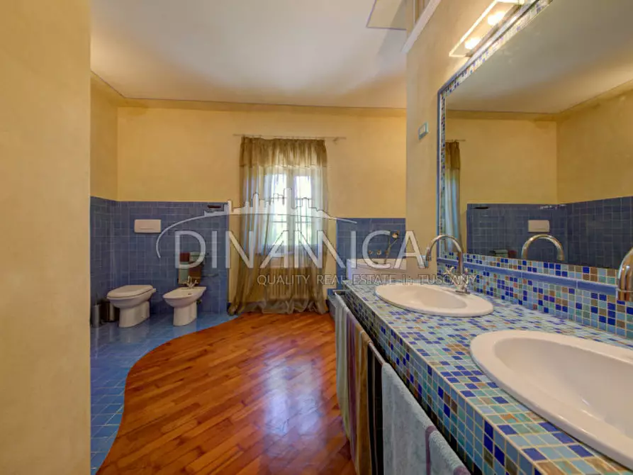 Immagine 40 di Rustico / casale in vendita  a Fauglia