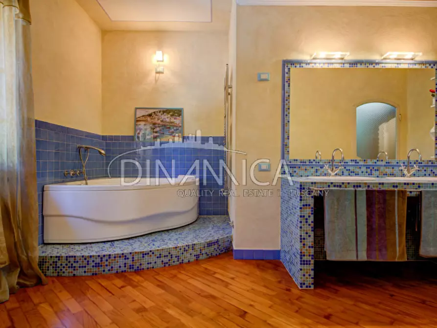 Immagine 41 di Rustico / casale in vendita  a Fauglia