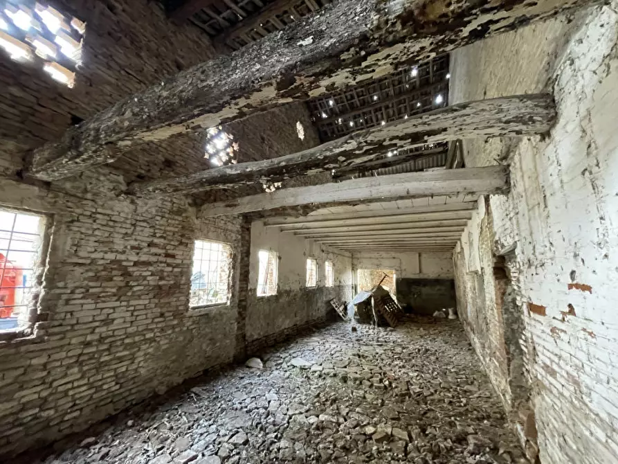 Immagine 8 di Rustico / casale in vendita  in Via Enrico Fermi, 122 a Ceneselli