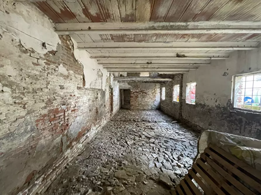 Immagine 16 di Rustico / casale in vendita  in Via Enrico Fermi, 122 a Ceneselli