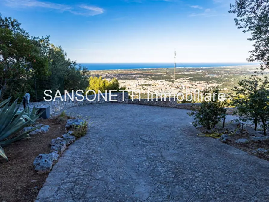 Immagine 21 di Rustico / casale in vendita  in LAGI a Fasano