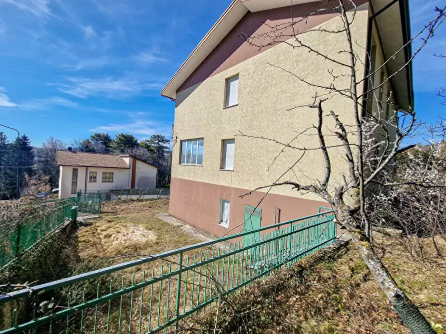 Immagine 33 di Casa bifamiliare in vendita  in via Cippo a Carpegna