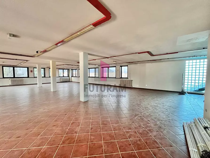 Immagine 3 di Ufficio in affitto  in Via Passarin, 6 a Bassano Del Grappa