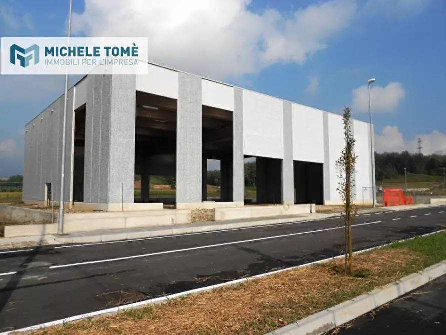 Immagine 4 di Capannone industriale in vendita  in località bisavola a Bardolino