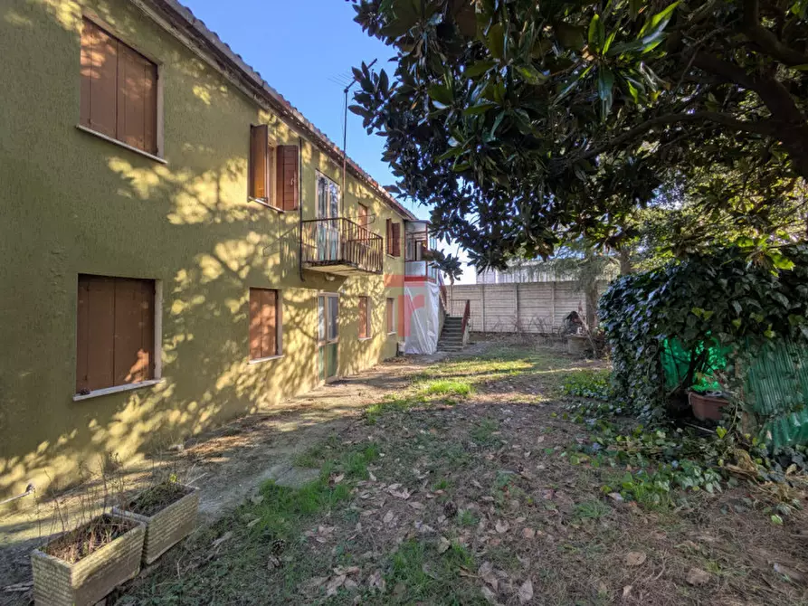 Immagine 9 di Casa bifamiliare in vendita  in strada del santo a Cadoneghe