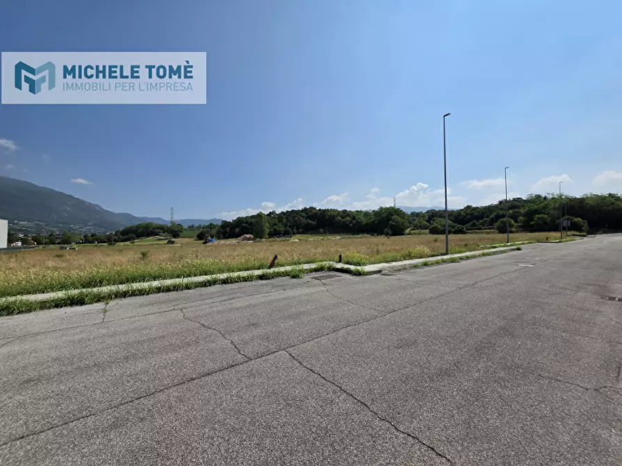 Immagine 10 di Terreno in vendita  in località bran a Caprino Veronese