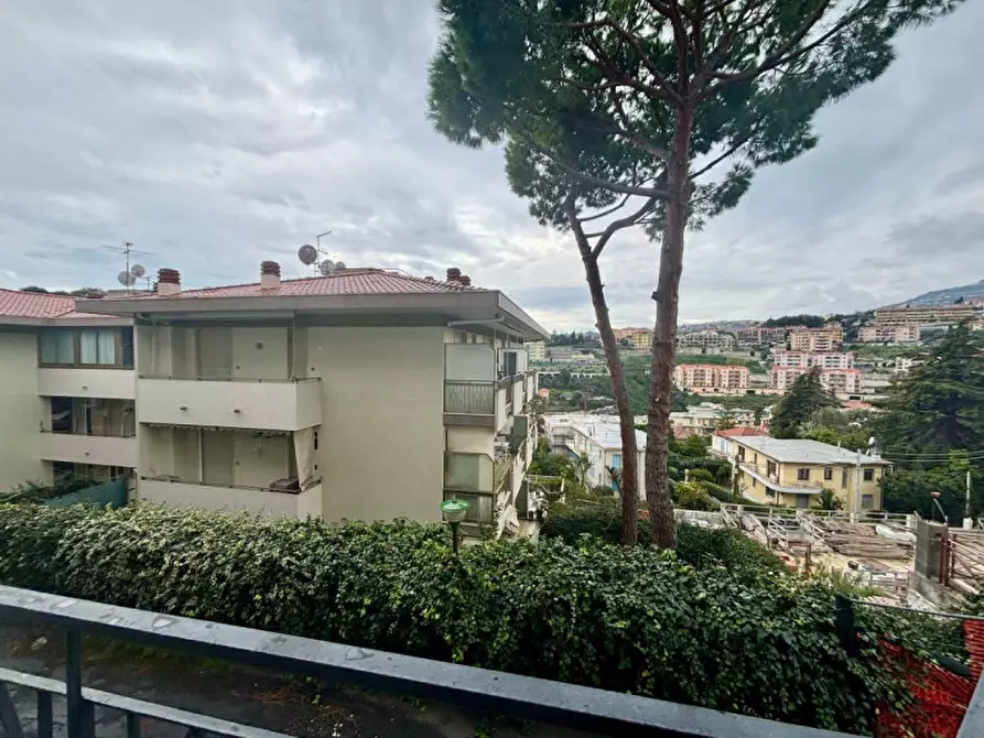 Immagine 19 di Appartamento in vendita  in C.so Inglesi, 490 a San Remo